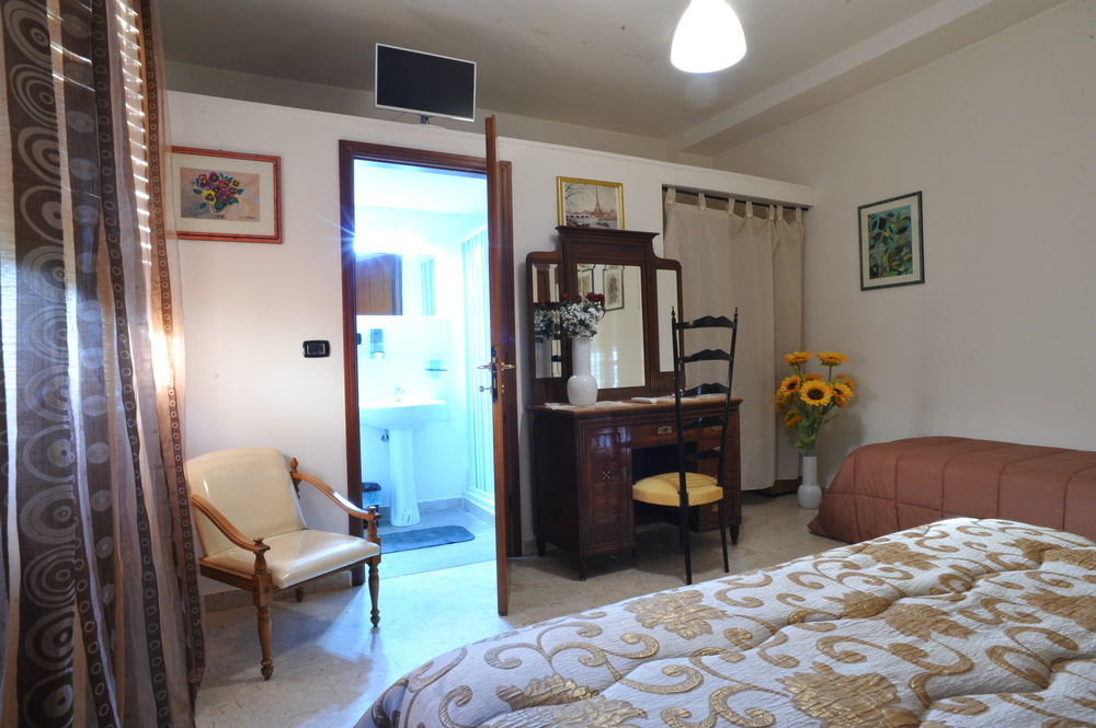Bed And Breakfast Diana Бари Экстерьер фото